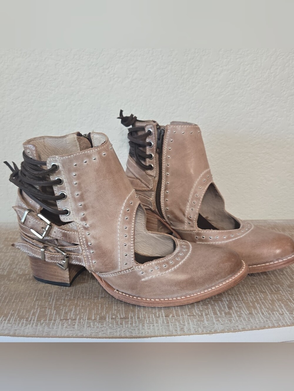 Freebird Desert Size 10